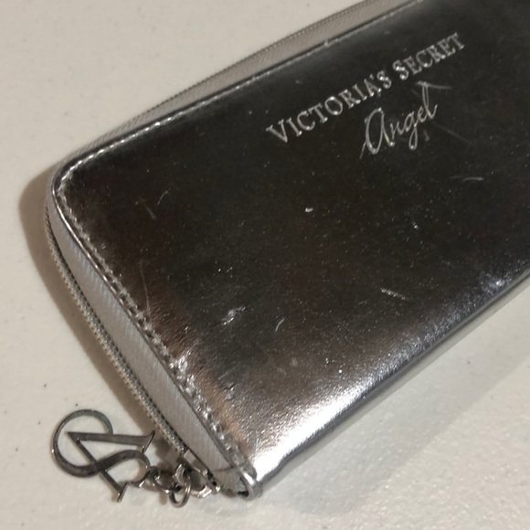 Victoria's Secret Zipper Wallet - Picture 3 of 12